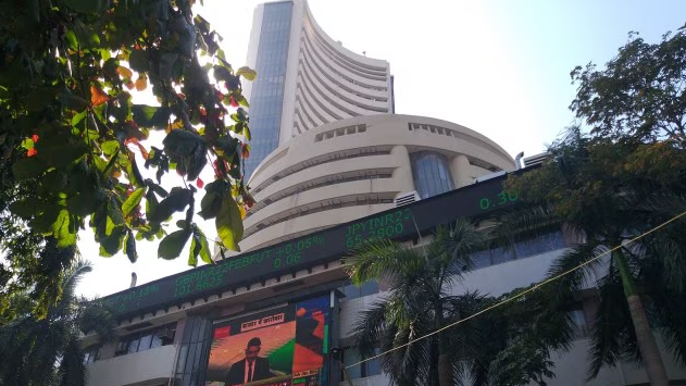 Among the 30 Sensex companies, NTPC, State Bank of India, Power Grid, Tata Steel, Tech Mahindra and HCL Technologies emerged as the biggest gainers. 