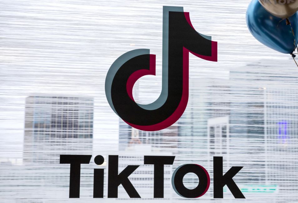 TikTok moves US user data to Oracle platform